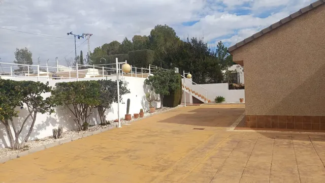 ESPECTACULAR CHALET EN LOS TEATINOS 616652603 — 49