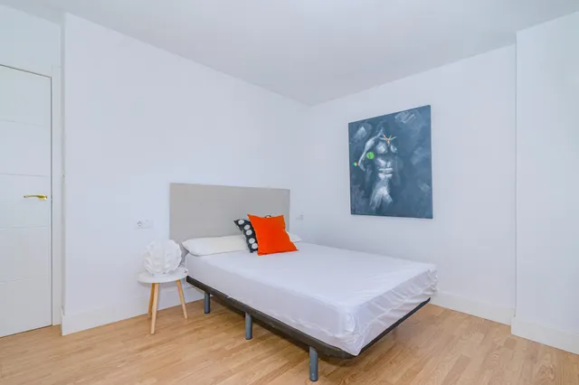¡PISO REFORMADO EN ALQUILER CON VISTAS ESPECTACULARES EN GRANADA! — 24