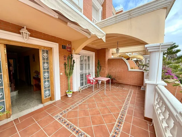 Amplio adosado en Villablanca, 'Residencial Villa Claudia' - foto 3