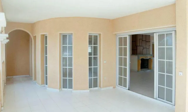 VILLA DE LUJO CON EMBARCADERO PRIVADO — 17