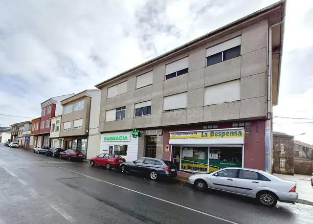 Oportunidad de Inversión: Edificio en Coristanco