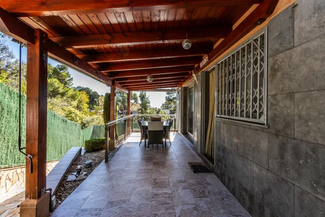 Espectacular Casa en Castellar del Vallès — 13