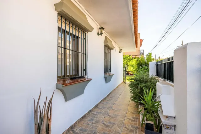 Espaciosa vivienda pareada con jardín, piscina, garaje y gran terraza en Mairena del Aljarafe — 6