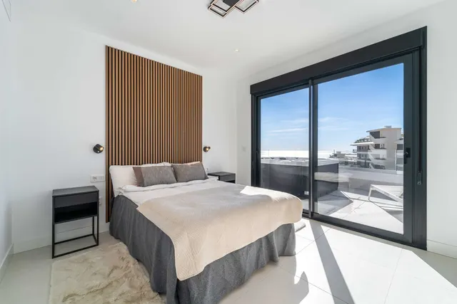 Ático 3 habitaciones 151m² en venta - Centro — 34