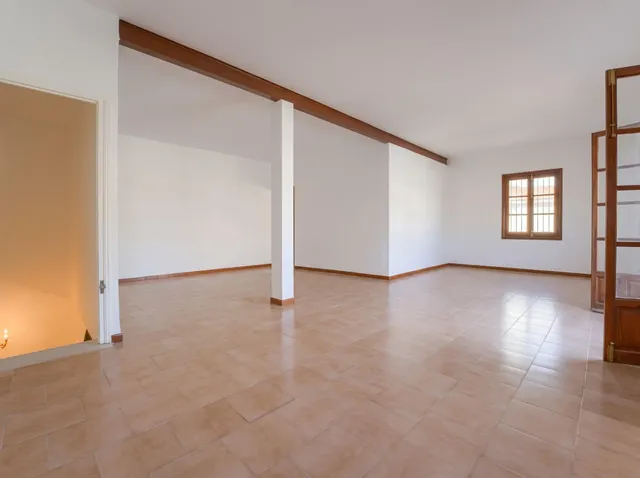 ¡¡ESPECTACULAR!! Adosada de esquina de 223 m2 con patio, terraza y garaje — 48
