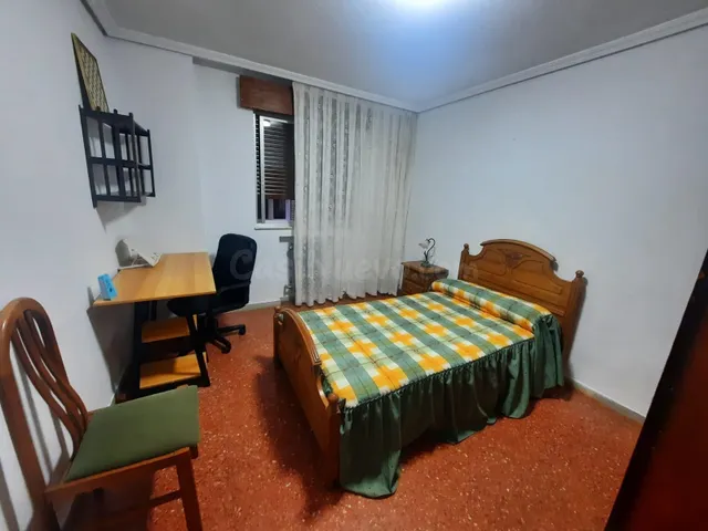 Piso 3 habitaciones 100m² en alquiler - Carmelitas-Oeste - foto 5