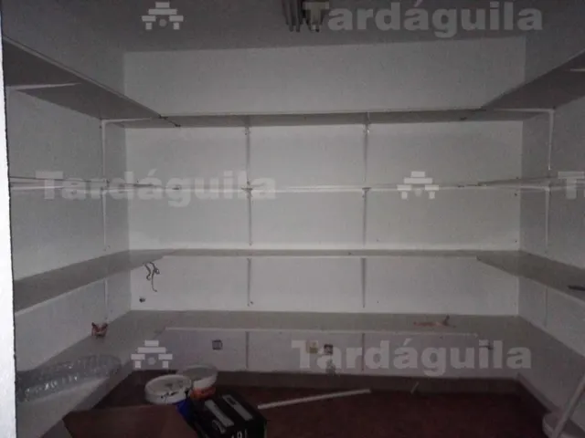 LOCAL EN VENTA CALLE PEATONAL — 11