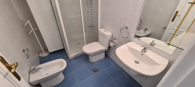 PISO EN VENTA EN LA ZONA DE PONTEPEDRIÑA — 13