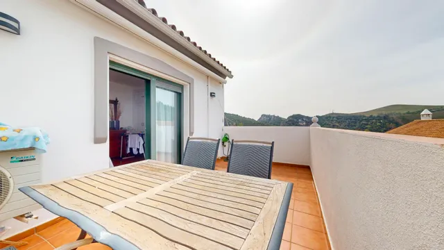 PRECIOSA CASA  A LA VENTA EN BENAHAVIS — 14