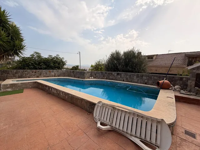 Chalet / Torre en Venta en Terrassa — 17