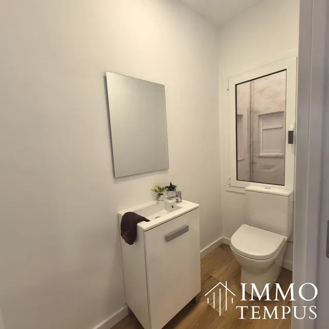 PISO REFORMADO DE 3 habitaciones CON BALCÓN Y VISTAS A VALLPARADÍS — 21