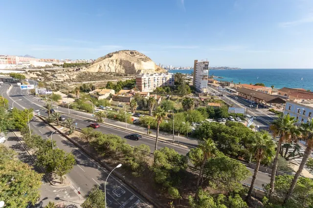 Maravilloso piso en Raval Roig con vistas!!