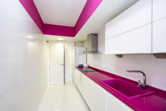 Piso en Serrallo, calle Aconcagua. Vivienda del 2007, situada en 2ª planta, con vistas despejadas — 32