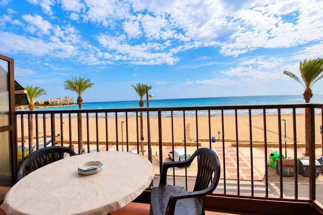 Espectacular Apartamento en Primera Línea de Playa Muchavista, El Campello — 8
