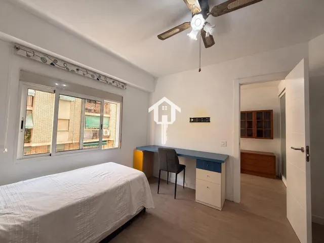 Piso en venta en Alicante. zona de carolinas altas. 90m2, 3 habitaciones, 1 baño, segunda planta con ascensor. — 10
