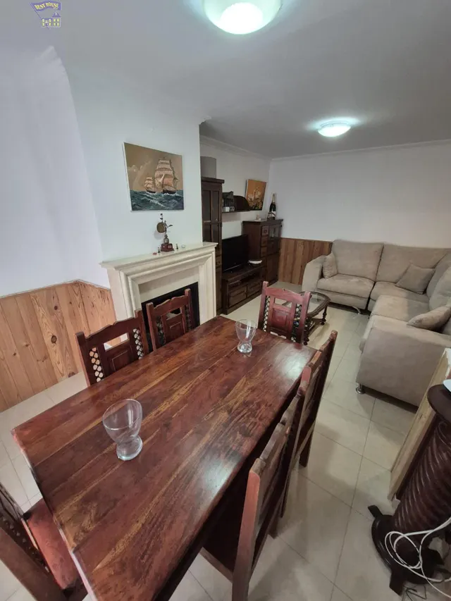 SE VENDE CASA EN ZONA CENTRO — 2