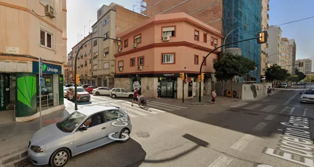 Local Comercial en C. Eugenio Gross (Málaga) - foto 3
