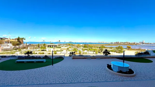 Apartamento con vistas espectaculares en Residencial Los Fla - foto 3