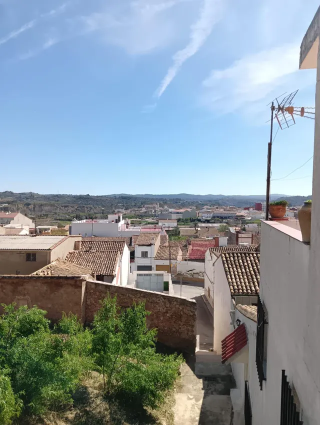 Parcela urbana en el centro de Montroy — 25