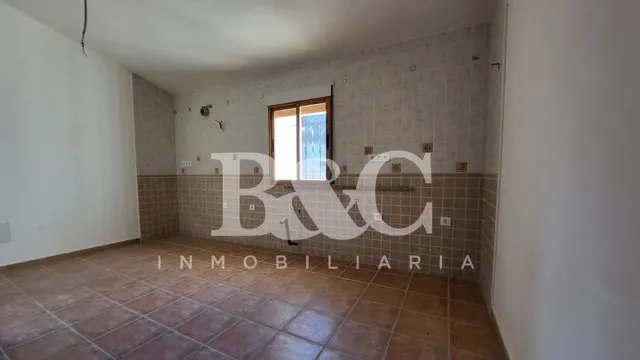 Casa con terreno 4 habitaciones en venta - Los Arejos — 13