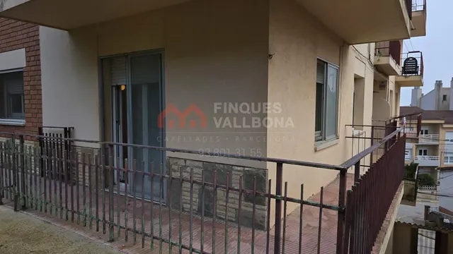 PISO DE 3 habitaciones CON ASCENSOR Y TRASTERO EN CAPELLADES — 16