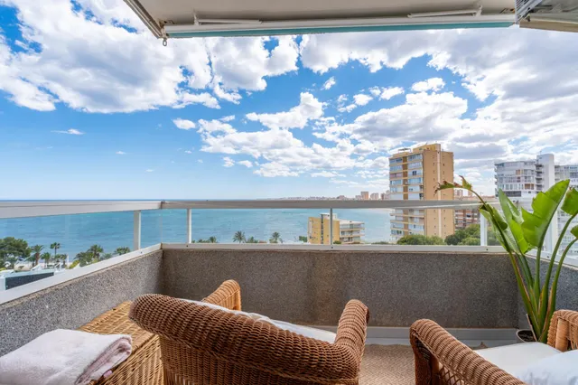 Precioso apartamento con vistas al mar - playa muchavista — 18