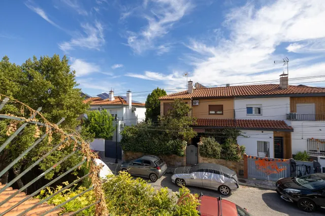 Preciosa casa en Ogíjares con piscina y jardín — 24