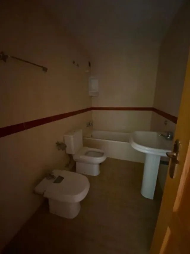 PISO DE 3 DORMITORIOS Y 2 BAÑOS COMPLETOS EN LA GANGOSA!!  MUY BUENA OPORTUNIDAD!!. EN  PERIODO DE PUJA AL ALZA — 10