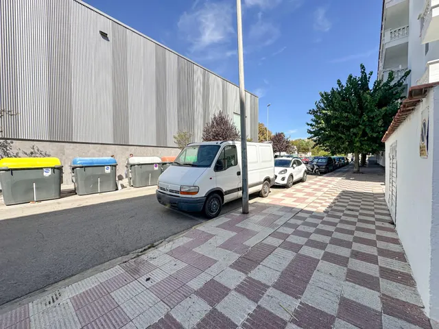 Amplio Parking en Venta en Els Pins, Blanes zona Mercadona — 8