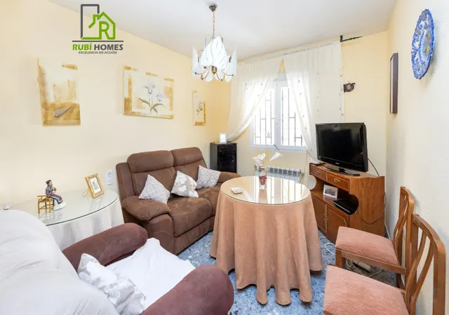 Espectacular chalet independiente con piscina en Alfacar — 30