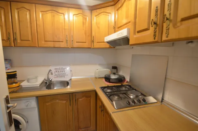 SE VENDE APARTAMENTO  DE UN DORMITORIO A UN PASO DE LA PLAYA SEVENDGROUP — 6