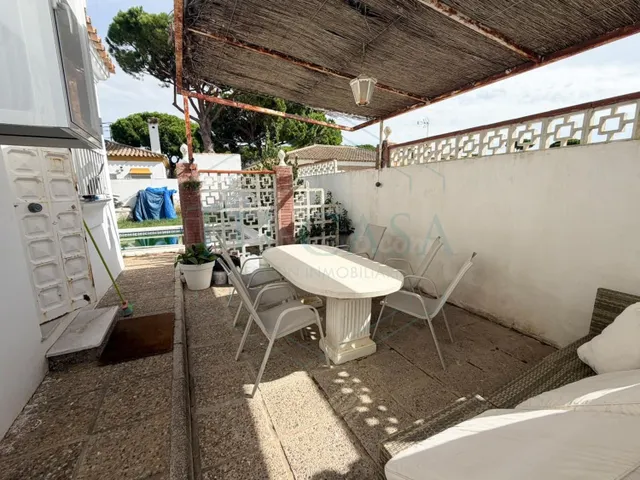 Estupendo chalet independiente con piscina en La Rana Verde — 5