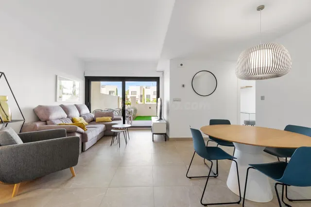 ESPECTACULAR APARTAMENTO CON LICENCIA TURISTICA. 2 DORM. 2 B - foto 2