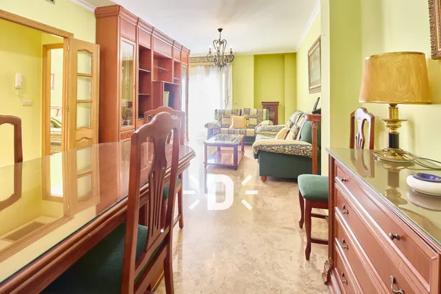 SE ALQUILA BONITA VIVIENDA EN BENETUSSER — 8