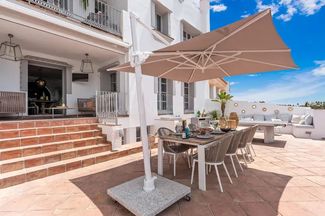 Adosado 5 habitaciones 308m² en venta - El Madroñal — 2