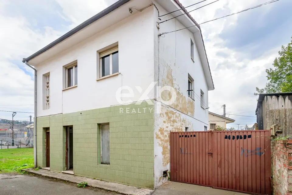 Casa a reformar en Lugo de Llanera a 5 minutos de Oviedo