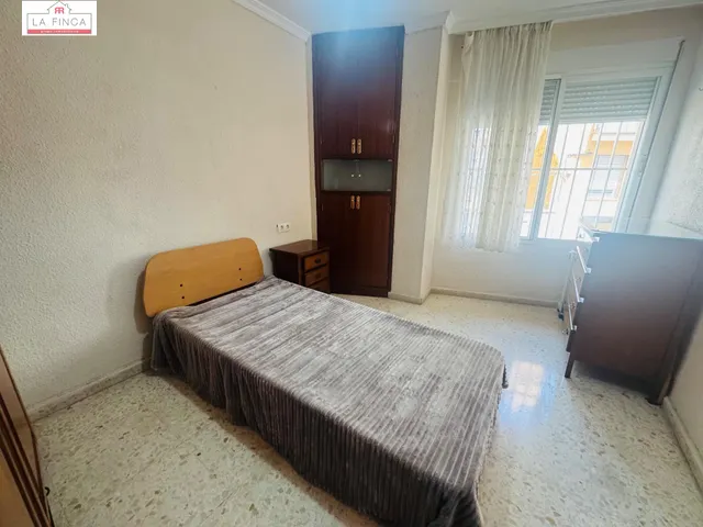 Vivienda de 1 dormitorio cerca del centro — 4