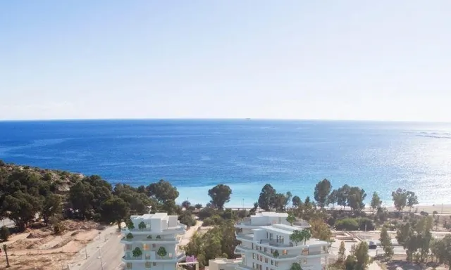 ADOSADO EN RESIDENCIAL A 50M DE LA PLAYA — 3