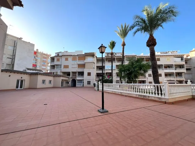 Apartamento 1 habitación 70m² en venta - Habaneras — 16