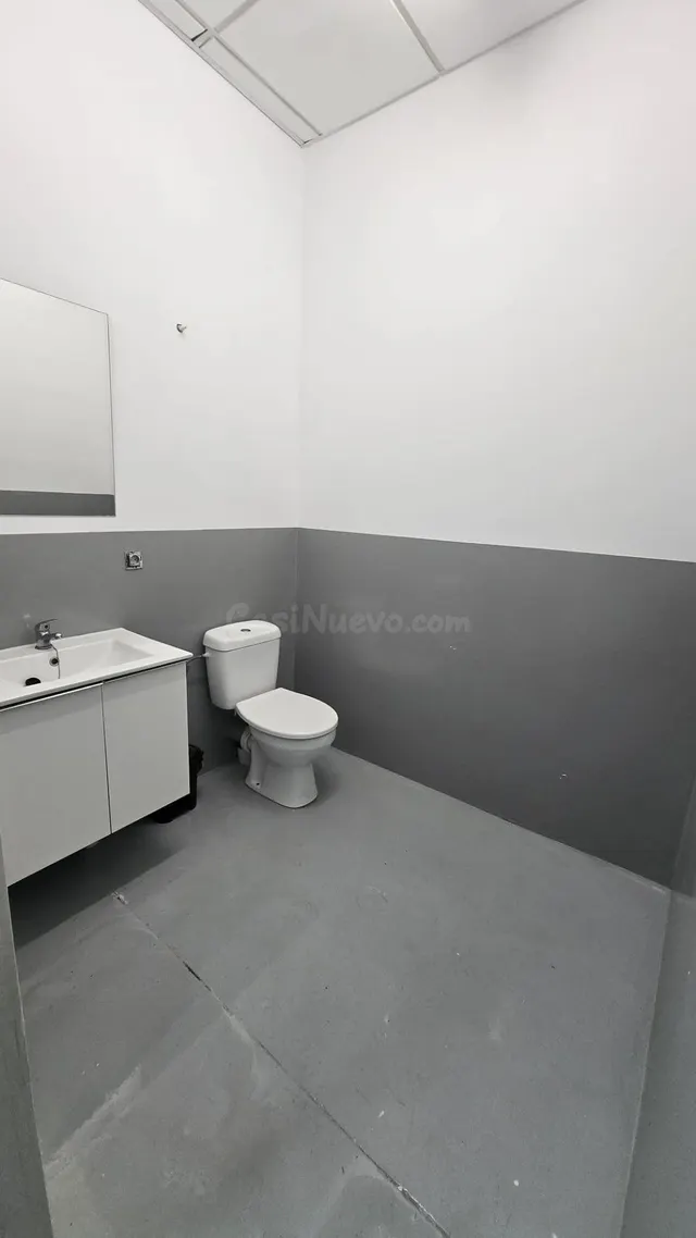 TRASPASO DE EXCELENTE BARBERÍA RENOVADA ZONA LOS ANGELES — 4