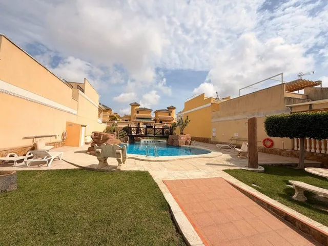 Villa 4 habitaciones 201m² en venta - Costa blanca sur — 35