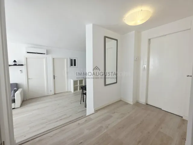 Magnifica vivienda reformada en Badalona - foto 2