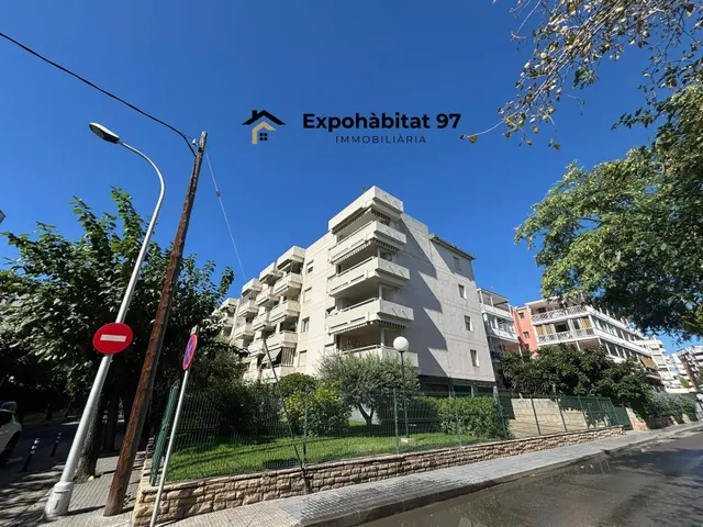 ¡APARTAMENTO DE 3 habitaciones CON 2 BAÑOS ESQUINERO DE 100 M2! — 32