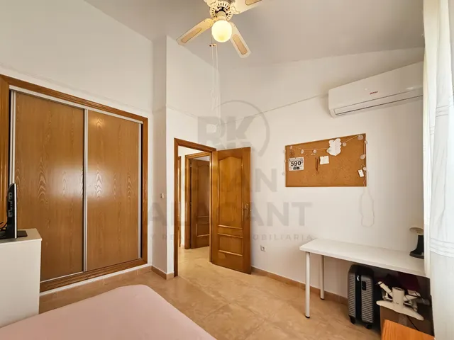 Luminoso y céntrico bungalow — 31