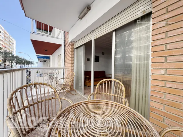 CON GARAJE Y TERRAZA JUNTO AL MAR — 14