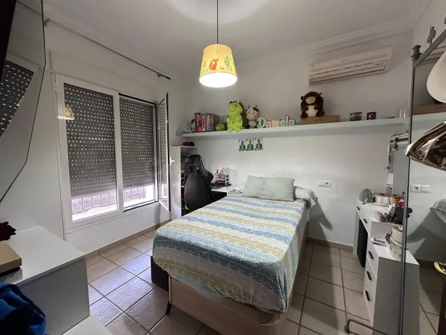 CASA EN LA PUEBLA DE CAZALLA — 2