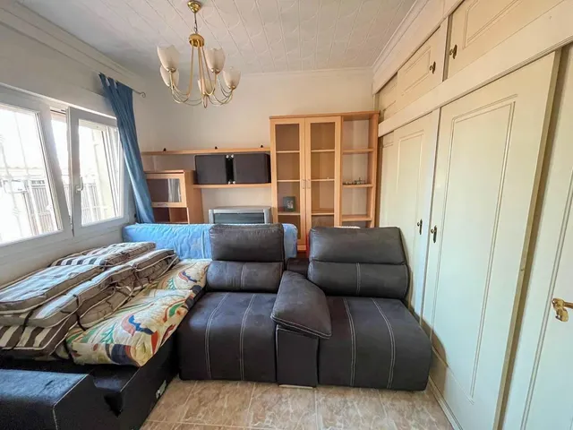 Chalet con piscina y amplias estancias en El Chaparral — 46