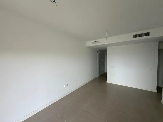Piso con vista al Mar 300 m del mar. El residencial es el lugar perfecto para disfrutar de la vida frente al mar — 9