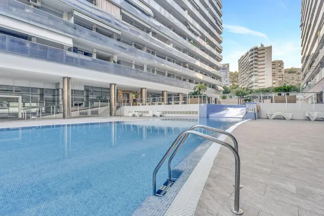 Apartamento de 2 dormitorios en Benidorm — 22
