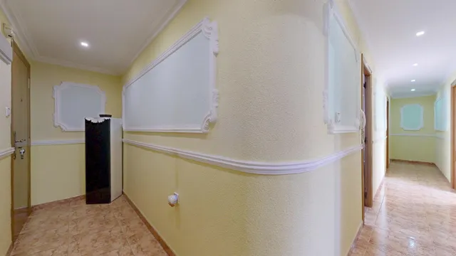 PISO REFORMADO EN EL MOLI, TORRENT. — 2